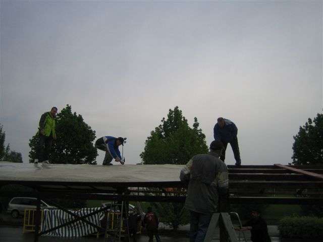Aufbau_1-Mai 2010_8